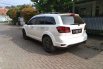 Mobil Dodge Journey 2012 SXT terbaik di Jawa Barat 6