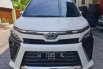 Mobil Toyota Voxy 2018 dijual, Jawa Timur 6