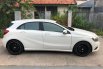 Dijual mobil bekas Mercedes-Benz A-Class A 200, DKI Jakarta  6