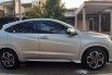 Mobil Honda HR-V 2015 1.8L Prestige dijual, Jawa Barat 10