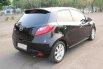 Dijual cepat mobil Mazda 2 V AT 2012 bekas di DKI Jakarta 4