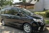 Mobil Nissan Serena 2013 Highway Star terbaik di Jawa Timur 7