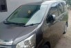 Mobil Toyota NAV1 2013 V terbaik di Jawa Timur 6