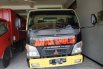 Jual mobil Mitsubishi Fuso Trucks 2014 dengan harga terjangkau di DIY Yogyakarta 2
