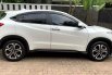 Banten, mobil bekas Honda HR-V 1.5 E 2018 dijual  3