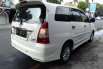 Jual cepat Toyota Kijang Innova V Luxury 2012 di Jawa Timur 5