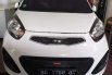 Mobil Kia Picanto 2013 SE terbaik di Sumatra Selatan 6