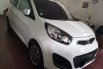 Mobil Kia Picanto 2013 SE terbaik di Sumatra Selatan 3