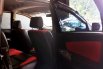 Jual mobil bekas murah Daihatsu Xenia 1.3 Manual 2017 di Jawa Tengah 3