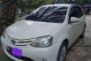 Jual cepat Toyota Etios Valco E 2014 di Riau 1