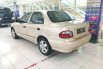 Jawa Timur, jual mobil Hyundai Accent 1.5 2000 dengan harga terjangkau 5