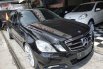 Jual mobil Mercedes-Benz 300E W212 2010 bekas di DIY Yogyakarta 3