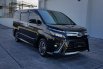 Dijual cepat mobil Toyota Voxy ATPM 2018, DKI Jakarta 1