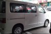 Jawa Barat, dijual mobil Daihatsu Luxio X 2012 bekas  1