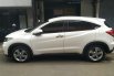 Mobil Honda HR-V E CVT 2015 dijual, Jawa Barat  3