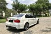 Jual mobil BMW 3 Series 325i MSport 2012 dengan harga terjangkau di Jawa Timur  5