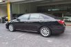 Mobil Toyota Camry 2013 V terbaik di Jawa Timur 17