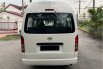 Jual mobil Toyota Hiace High Grade Commuter Plus 2.5 Diesel Manual Micro Minibus 2012 terawat di Kalimantan Selatan 4