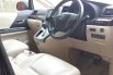 Dijual cepat mobil Toyota Alphard X 2014, Jawa Barat  4