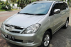 Jual mobil Toyota Kijang Innova 2.0 V 2005 harga murah di DIY Yogyakarta 7