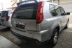 Jual mobil Nissan X-Trail 2.0 AT 2010 terawat di Jawa Barat  3