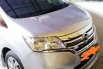 Jawa Barat, Nissan Serena Highway Star 2013 kondisi terawat 8