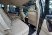 Dijual cepat mobil Toyota Land Cruiser Prado TX Limited 2.7 Automatic 2014, DKI Jakarta 3