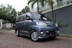 Jual Daihatsu Luxio X 2011 harga murah di Banten 4