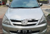 Jual mobil Toyota Kijang Innova 2.0 V 2005 murah di DIY Yogyakarta 1