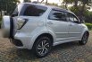 Jual cepat mobil Toyota Rush 1.5 G MT 2015 di Banten 6