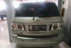 Jual mobil Kia Carens II 1.8 AT 2005 harga murah di Jawa Barat  5