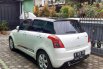 Mobil Suzuki Swift 2009 ST terbaik di Jawa Barat 14