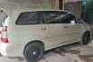 Dijual mobil bekas Toyota Kijang Innova V Luxury, Jawa Timur  4