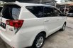 Jual Toyota Kijang Innova V 2017 harga murah di Sumatra Utara 10