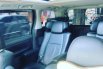 Mobil Toyota Vellfire 2012 Z dijual, Jawa Timur 5