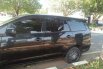 Mobil Toyota Kijang Innova 2007 E 2.0 terbaik di Jawa Timur 4