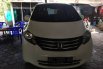 Jual mobil bekas murah Honda Freed PSD 2010 di DIY Yogyakarta 5