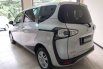 Mobil Toyota Sienta 2018 G dijual, Jawa Timur 13