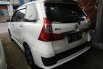 Jual Mobil Bekas Daihatsu Xenia R 2016 di Bekasi 2