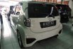 Jual Mobil Daihatsu Sirion Sport MT 2015 di Bekasi 8