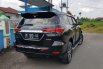 Mobil Toyota Fortuner 2016 VRZ dijual, Sumatra Utara 5