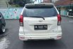 Jawa Tengah, Daihatsu Xenia R ATTIVO 2012 kondisi terawat 8