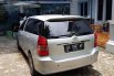 Kalimantan Selatan, Toyota Wish 1.8 MPV 2004 kondisi terawat 6