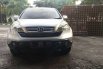 Mobil Honda CR-V 2008 2.4 terbaik di Bali 5