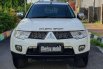 Jual Mitsubishi Pajero Sport Dakar 2012 harga murah di Jawa Timur 2
