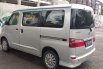 Banten, jual mobil Daihatsu Luxio M 2010 dengan harga terjangkau 7