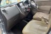 Banten, jual mobil Daihatsu Luxio M 2010 dengan harga terjangkau 4