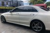 Mobil Mercedes-Benz C-Class 2019 C 300 dijual, Bali 2