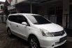 Mobil Nissan Grand Livina 2012 XV dijual, Jawa Tengah 4