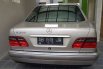 Jual Mercedes-Benz E-Class E 320 1997 harga murah di Jawa Tengah 9